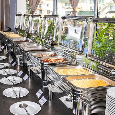 Maloves Resort & Spa Wladyslawowo Bagian luar foto