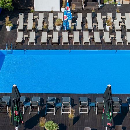 Maloves Resort & Spa Wladyslawowo Bagian luar foto
