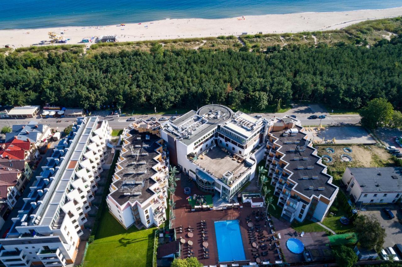 Maloves Resort & Spa Wladyslawowo Bagian luar foto