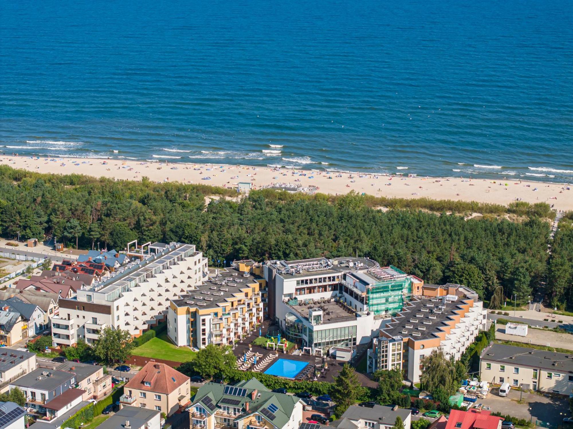 Maloves Resort & Spa Wladyslawowo Bagian luar foto