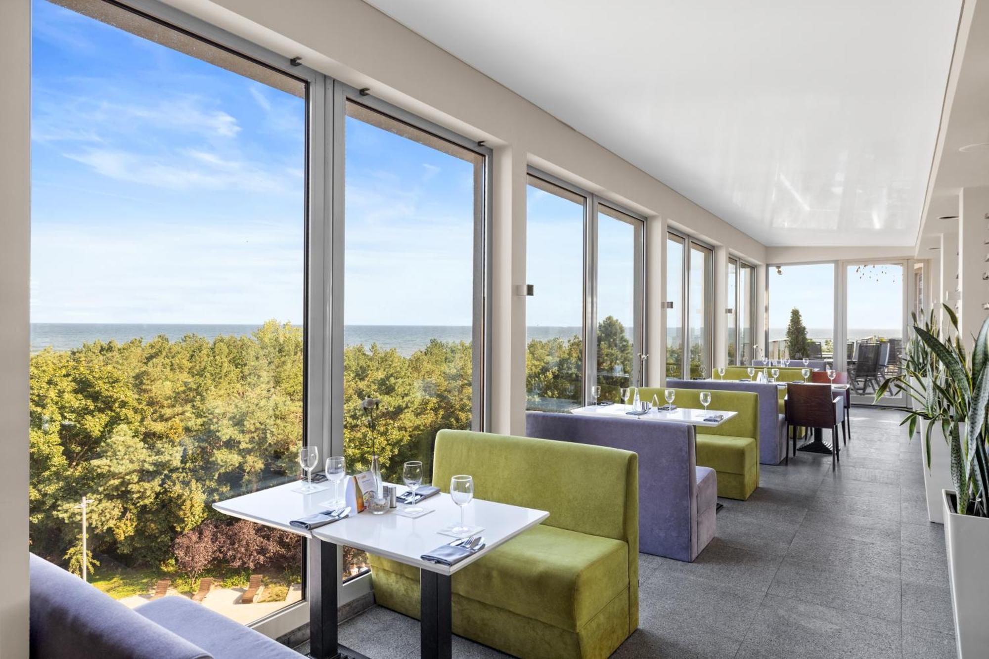 Maloves Resort & Spa Wladyslawowo Bagian luar foto